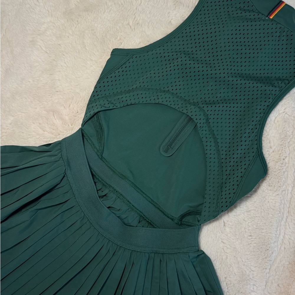 Wilson Dark Green Pleated Tennis Dress - Picture 2 of 3